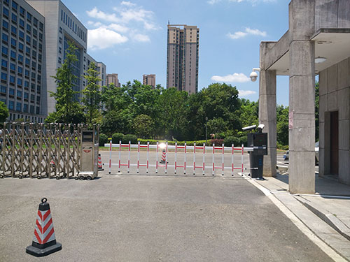 蒸湘區政府東門車牌識別系統